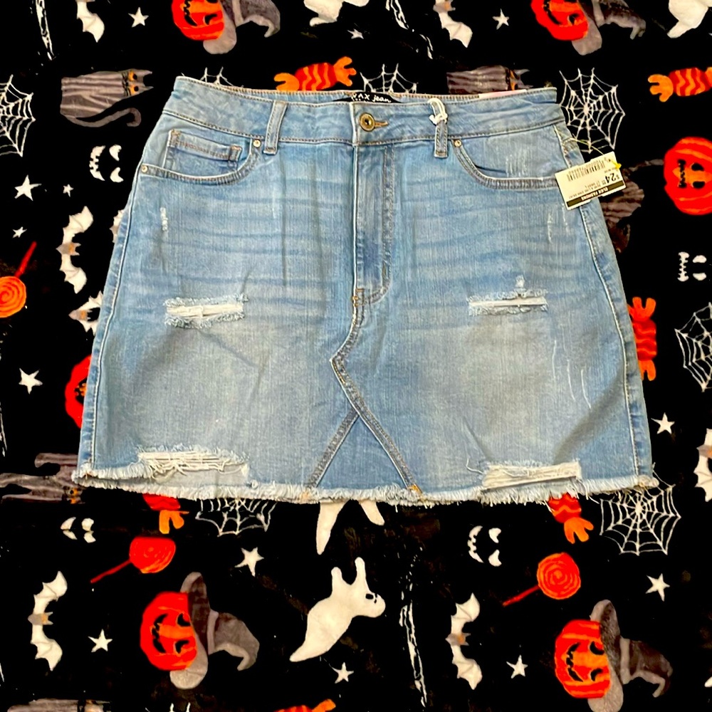 DENIM MINI SKIRT